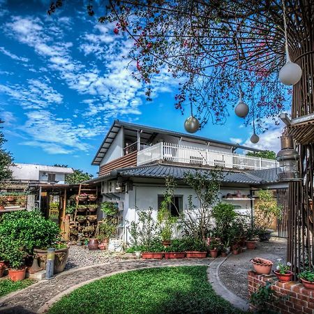 Hou Shan Ren Jia B&B Luye Exterior foto