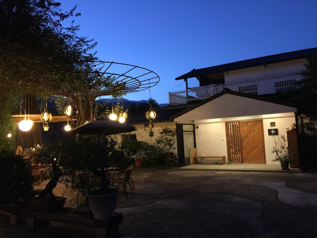 Hou Shan Ren Jia B&B Luye Exterior foto