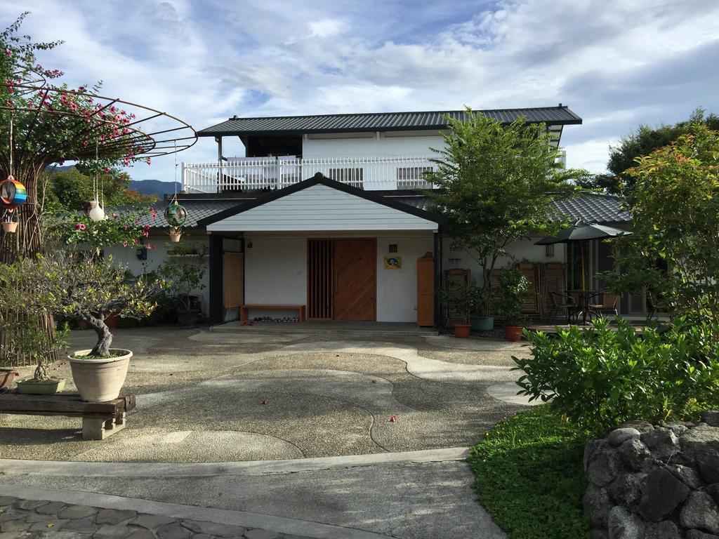 Hou Shan Ren Jia B&B Luye Exterior foto