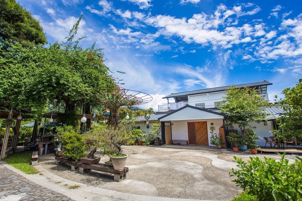 Hou Shan Ren Jia B&B Luye Exterior foto