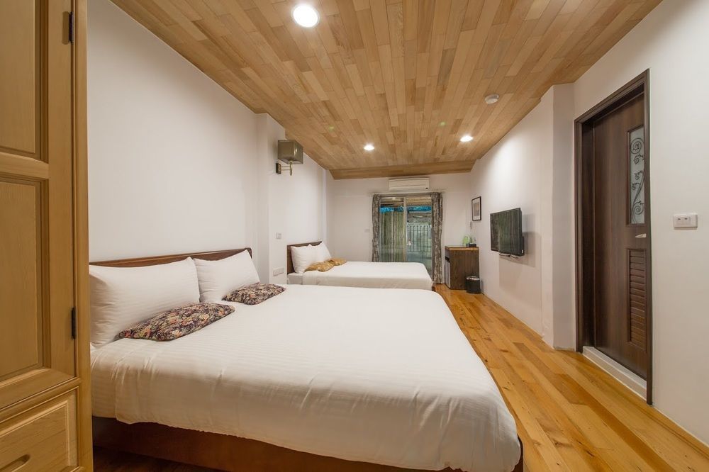 Hou Shan Ren Jia B&B Luye Exterior foto